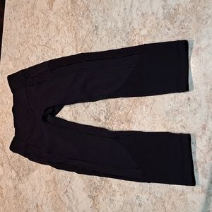 Lululemon 23” leggings with pockets